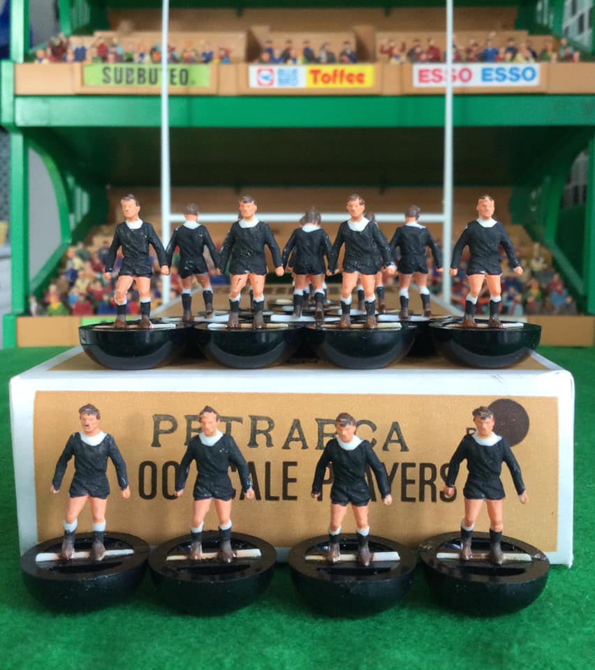 Italian Rugby Props RUGBY ON HEAVYWEIGHT FIGURES (ITALIAN TEAMS RANGE) – SUBBUTEO TEAM ...